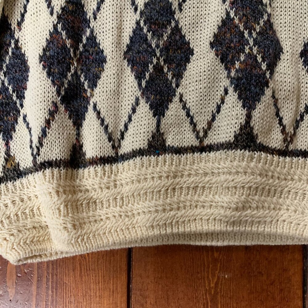 Etchings Medium Cream Purple Crochet Trim Pullover Y2K 90s Grandpa Sweater EUC - Picture 8 of 13